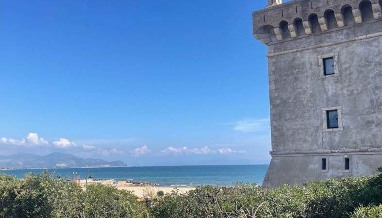 Esclusiva casa indipendente complesso “Torre Vittoria”